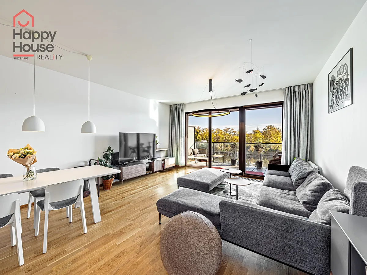 Pronájem bytu 3+kk 97 m²